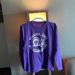 Hanes purple t shirt men’s medium